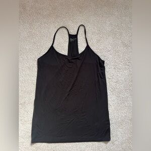 Gap body xs black camisole/top.